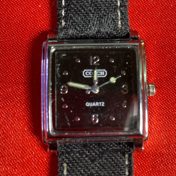 Coach Ladies Watch - Picture 1 of 5